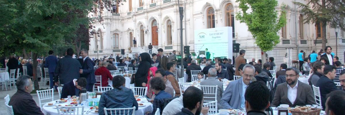 İlKE İftar Programını Gerçekleştirdi