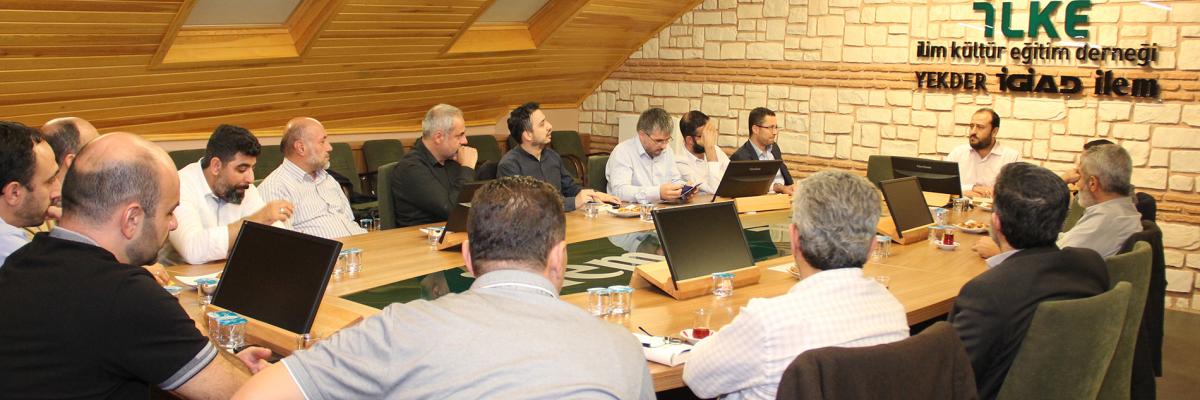 İLKE'de Tefsir Sohbetleri Devam Ediyor
