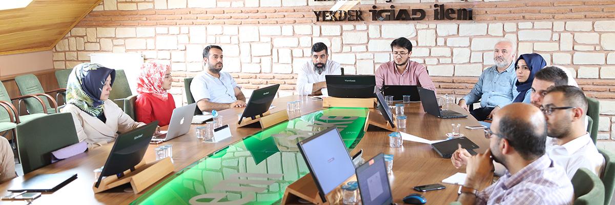 Yeni Bakanın Raporu İLKE'de sunuldu